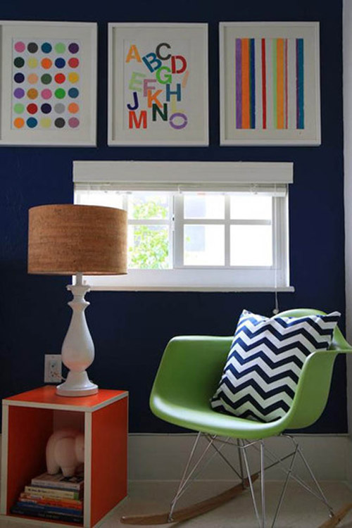 Paredes pintadas de azul oscuro | DECORACIÓN BEBÉS