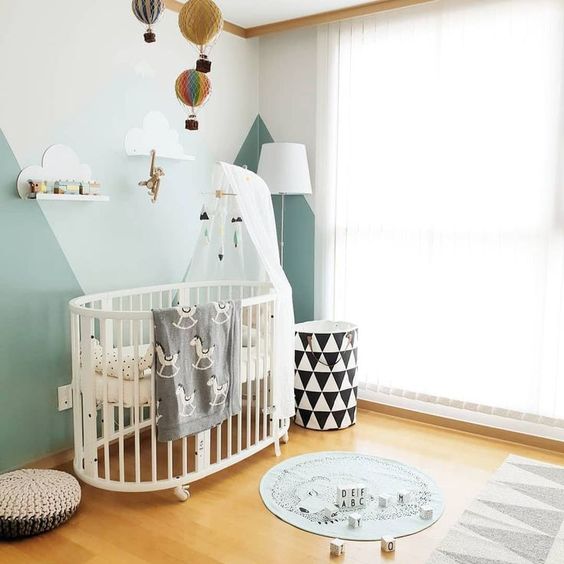 Habitaciones de bebés con cunas Stokke